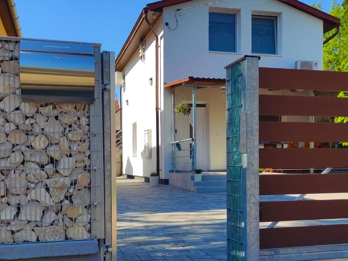 White Stone Apartman Hajdúszoboszló المظهر الخارجي الصورة