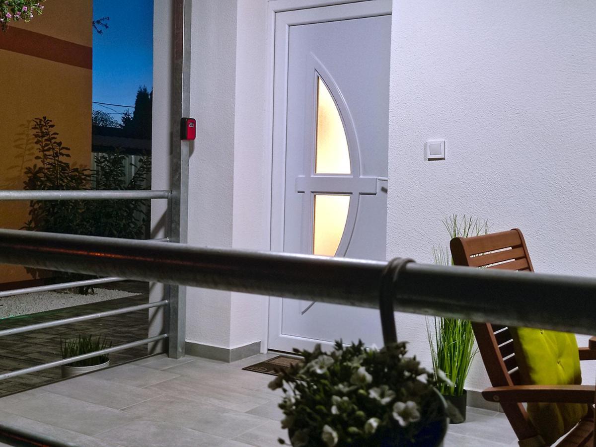 White Stone Apartman Hajdúszoboszló المظهر الخارجي الصورة