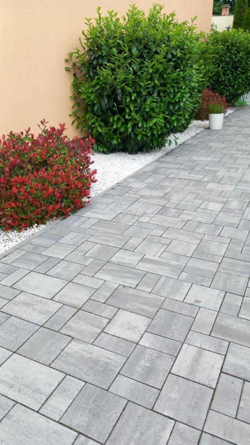 White Stone Apartman Hajdúszoboszló المظهر الخارجي الصورة
